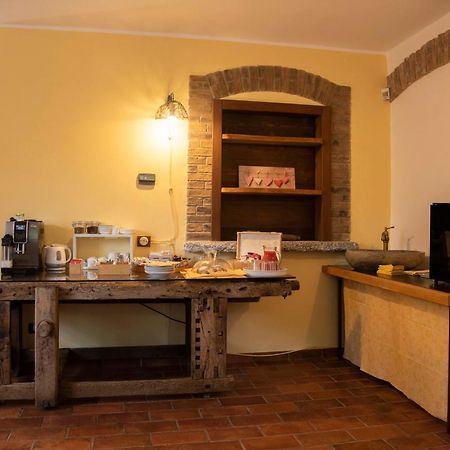 Agriturismo Cascina Costa Кассаго-Брианца Экстерьер фото